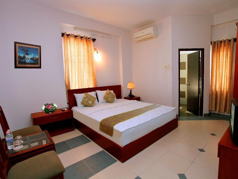 Lavie Hotel На Транг Екстериор снимка